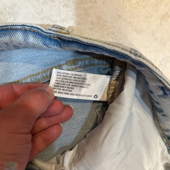 NWT! Wild Fable Super High Rise Straight Jeans 8 Destroyed - Picture 5 of 9